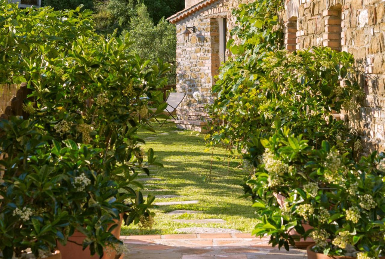 Locanda Le Tre Sorelle Casal Velino Exterior foto